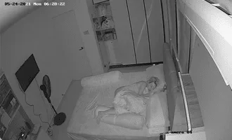 Hackcam – 6h sáng đang ngủ bị đè ra đụ , sáng chào cờ sớm Hackcam – 6h sáng đang ngủ bị đè ra đụ , sáng chào cờ sớm