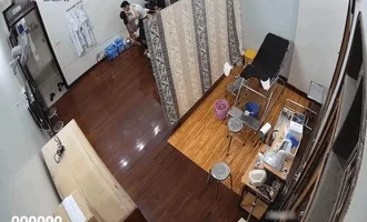Quay lén bác sĩ tại phòng khám riêng của mình , xem nứng vãi cặc Quay lén bác sĩ tại phòng khám riêng của mình , xem nứng vãi cặc